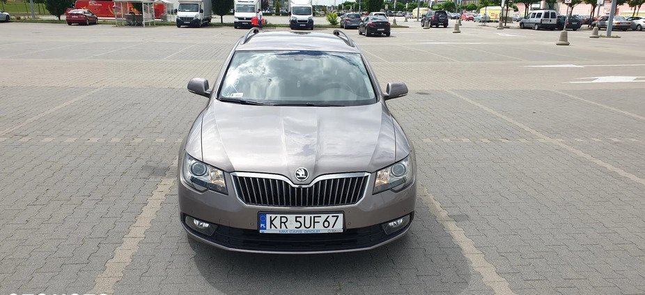 Skoda Superb cena 33900 przebieg: 167365, rok produkcji 2014 z Wrocław małe 232